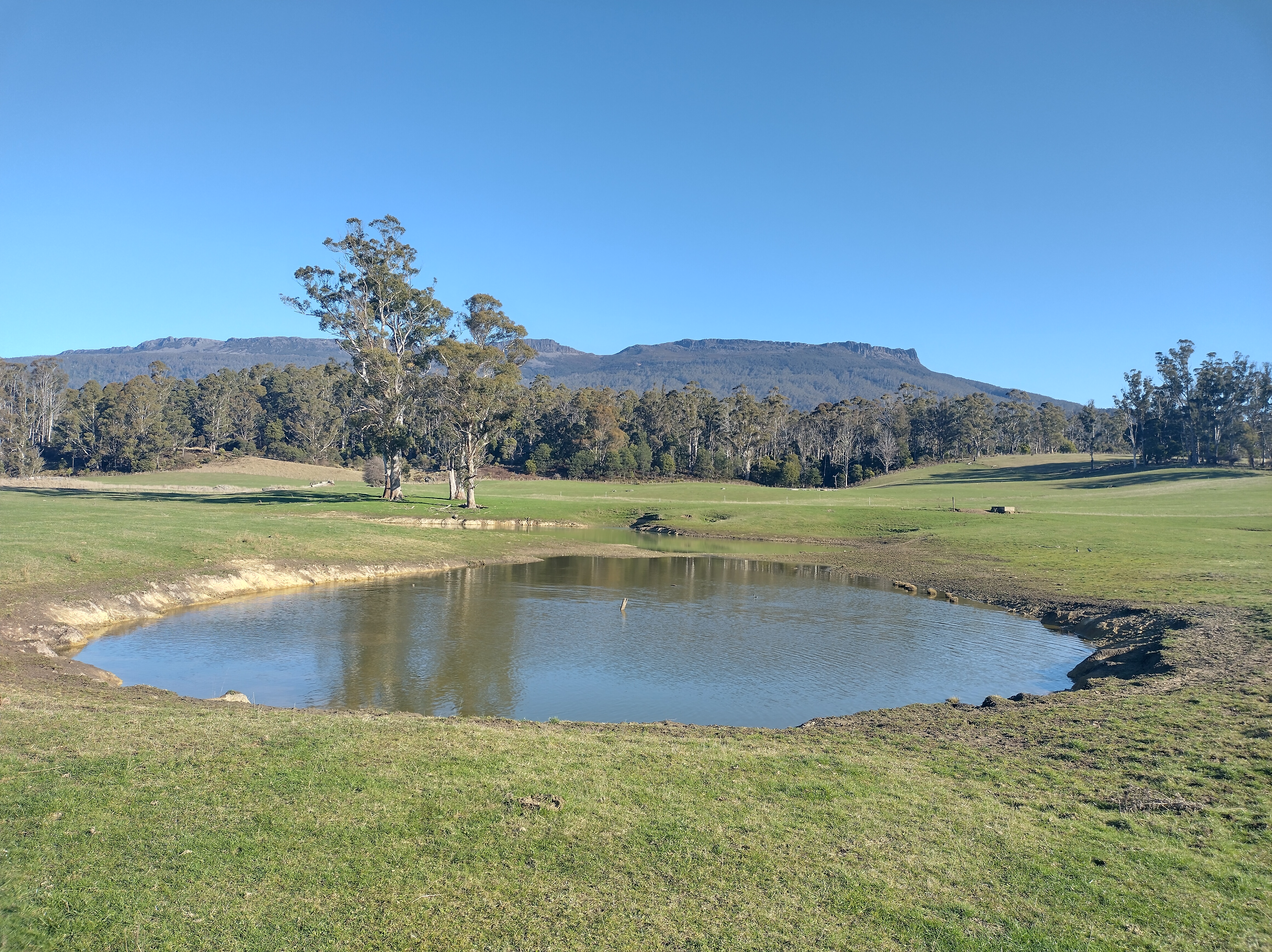 Farm Dam - Circular Ponds logo